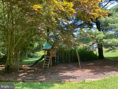 1411 Winsted Dr, Fallston, MD 21047 - photo 4