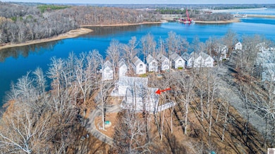 311 Bayside Dr, Grand Rivers, KY 42045 - photo 2