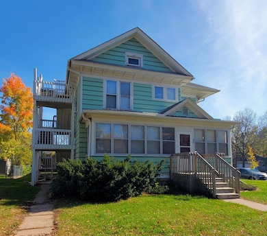 126 1/2 S 4th St unit 203, River Falls, WI 54022 - photo 2