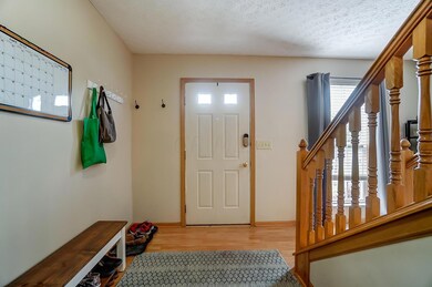 8251 Coldharbor Blvd, Lewis Center, OH 43035 - photo 4