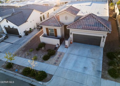 833 Acton St, Horizon City, TX 79928 - photo 7