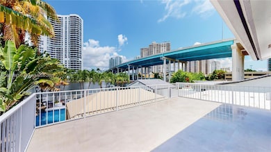 19140 N Bay Rd, Sunny Isles Beach, FL 33160 - photo 3