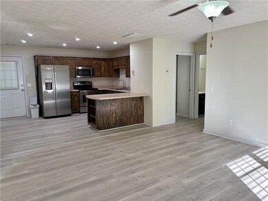 208 Maple St S, Dawsonville, GA 30534 - photo 4