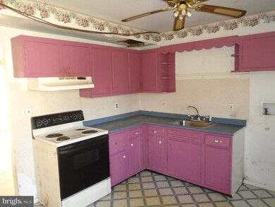 603 Clymer St, New Castle, DE 19720 - photo 4