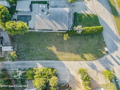 609 Madison Ave, Cape Canaveral, FL 32920 - photo 4