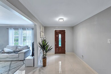 14365 Lost Meadow Ln, Houston, TX 77079 - photo 4