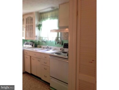 605 Highland Ave, Morton, PA 19070 - photo 5