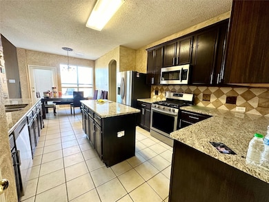 4009 Standridge Dr, the Colony, TX 75056 - photo 2