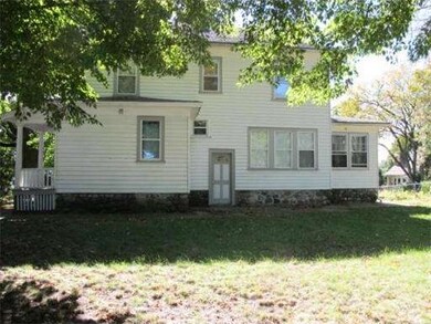 10 Bicknell Terrace, Lawrence, MA 01841 - photo 2