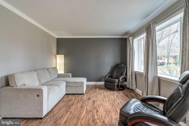 4233 Linden St, Fairfax, VA 22030 - photo 4