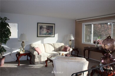 316 S James Ave, East Wenatchee, WA 98802 - photo 3