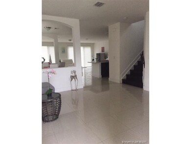 10585 NW 69th Terrace, Doral, FL 33178 - photo 2