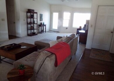 Great room Entry