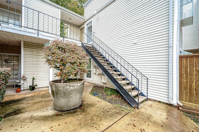 9809 Richmond Ave unit C-8, Houston, TX 77042 - photo 3