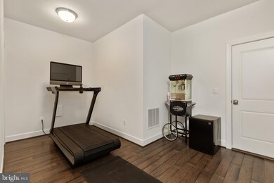 44490 Neponset St, Ashburn, VA 20147 - photo 6