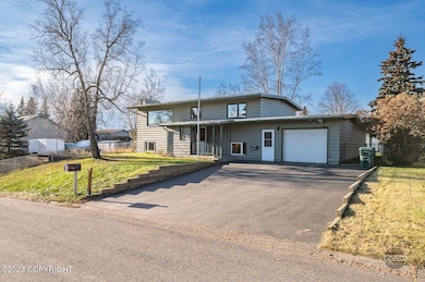 4822 Pavalof St, Anchorage, AK 99507 - photo 2