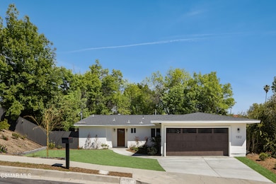 001_7152_forest_hills-1_592
