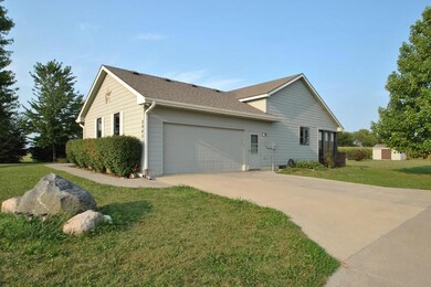 2945 SE Jarvis Ln, Runnells, IA 50237 - photo 3