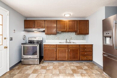 3733 Lynward Rd, Columbus, OH 43228 - photo 7