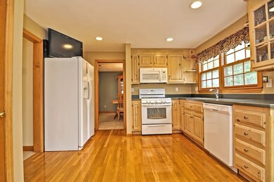 5 Harnden Rd, Foxboro, MA 02035 - photo 6
