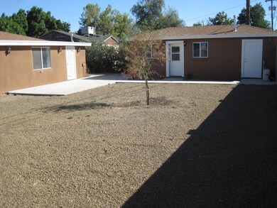 (02) Guest House and Backyard