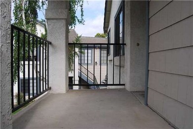 Private front porch area