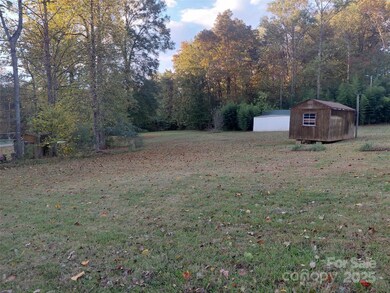 1900 Shady Ln, Newton, NC 28658 - photo 5