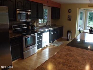 10656 Eastern Ave SE, Wayland, MI 49348 - photo 7