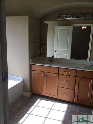 Double sinks, separate tub and shower and water cl