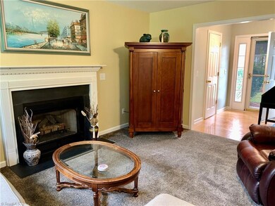 Light and airy den/living room