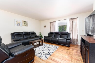 2460 Strathmore St_Jeff Leonard (3)