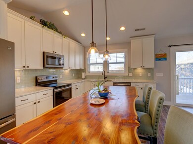 533 Fifth Ave S Kure Beach NC-large-006-