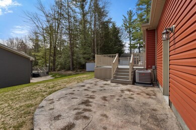 77 Eagle Dr, Rochester, NH 03868 - photo 5