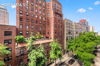 345 W 55th St unit 6 B, New York, NY 10019 - photo 4