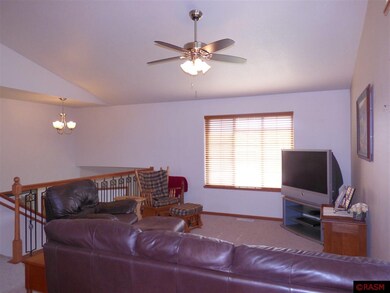 108 Timberwolf Ct, Mankato, MN 56001 - photo 5