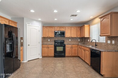 Kitchen Full
