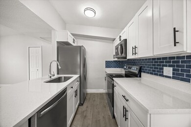 907 Kimball Dr, Ocoee, FL 34761 - photo 4