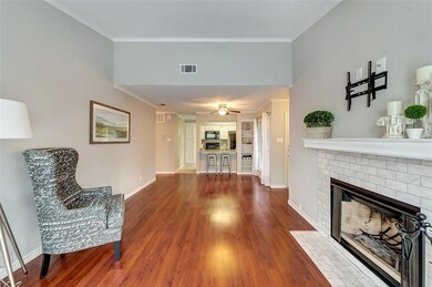 Beautiful high ceilings accented by crown molding.