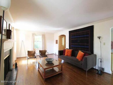 07 Living Room