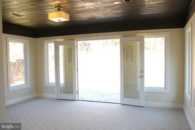 10501 Drumm Ave, Kensington, MD 20895 - photo 4