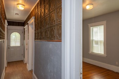 26 Salem St unit 1, Salem, MA 01970 - photo 5