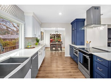 2563 Pimlico Dr, West Linn, OR 97068 - photo 5