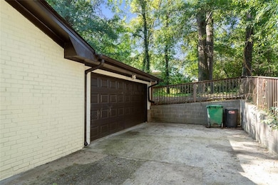 3793 Rainbow Dr, Decatur, GA 30034 - photo 3