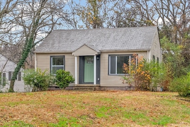 715 Mcgraw St, Clarksville, TN 37040 - photo 2