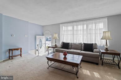 12024 Waldemire Dr, Philadelphia, PA 19154 - photo 2