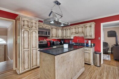 2350 Roberts Ln, Florence, AL 35630 - photo 6