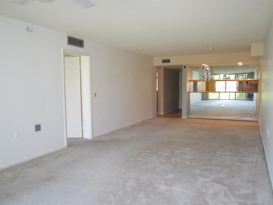 2791 Village Blvd unit 2060, West Palm Beach, FL 33409 - photo 3