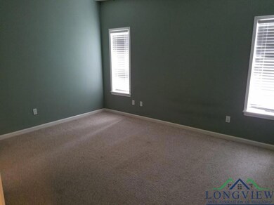 1711 Peach St, Kilgore, TX 75662 - photo 7