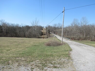 288 Central Pike, Harrodsburg, KY 40330 - photo 3