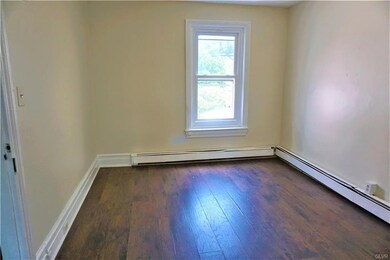 137 N 11th St, Allentown, PA 18102 - photo 6